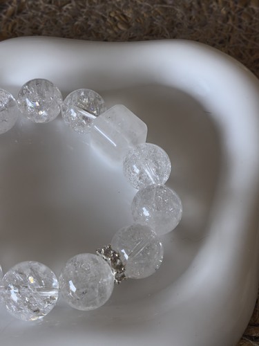 Natural white azeztulite - natural,