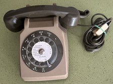 Ancien téléphone filaire à cadran beige marron Retro Ericsson collection Vintage