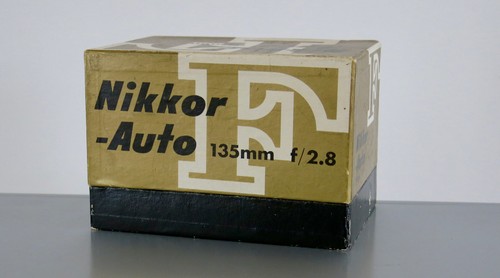 Nikkor 135mm boite vide - nikkor, 135mm,