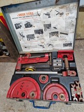 malette  coffret cintreuse