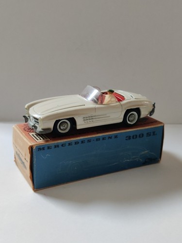 Mercedes 300 cabriolet - 300,