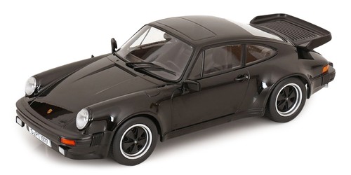 Scale porsche 911 - 1:18,