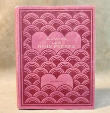 Les deux frères, Alexande