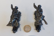 Paire de patéres porte fusils