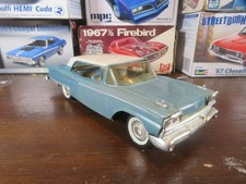 AMT 1959 Ford Galaxie Promo 1/25