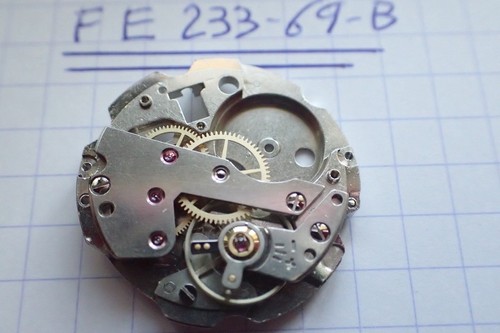 233 balancier - :,