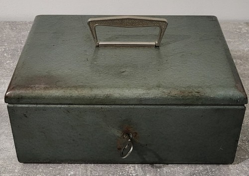 Antique green metal case with - case,