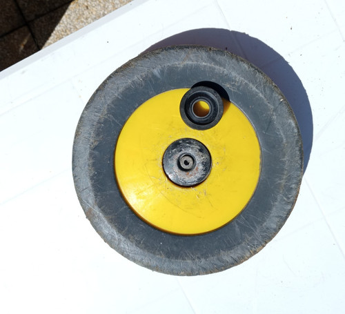 Roue avant tondeuse wolf - avant,