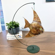 Pièce d'art, Scalaire d’Airain par Adrien Bruyeron Poisson martelé pièce unique