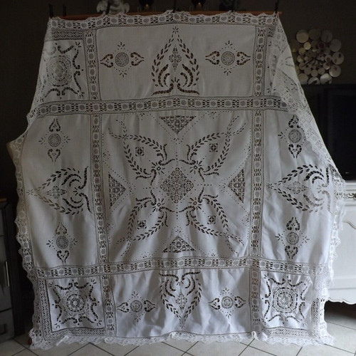 Superbe grande nappe couvre - superbe, nappe,