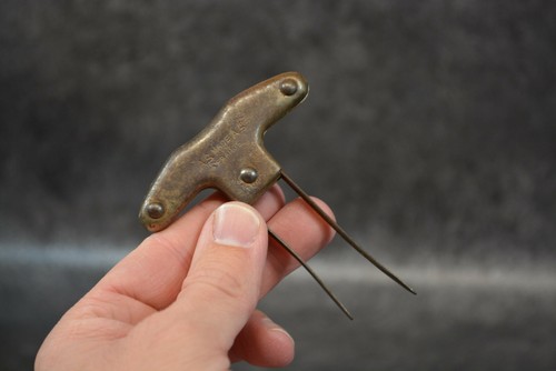 Ancien tire bouchon lame as - tire,