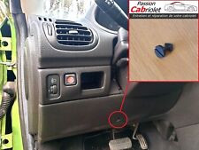 Vis clip fixation couvercle