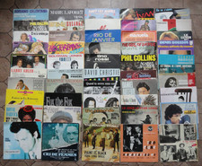 LOT (9) DE 50 DISQUES VINYLES  45T