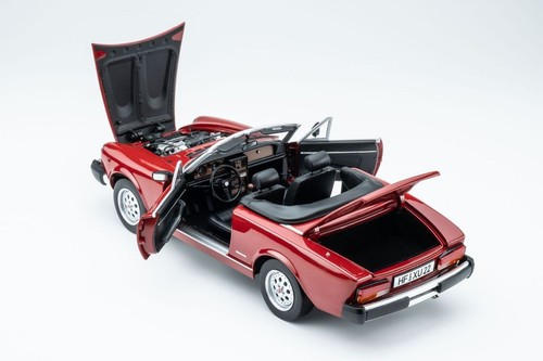 Touring voiture miniature - miniature, 1:18