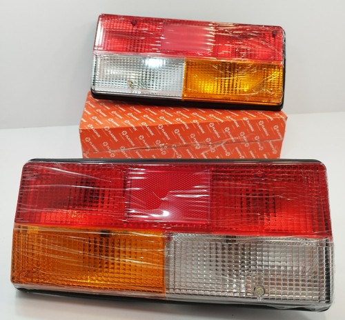 Rear tail lights set left - 2x,
