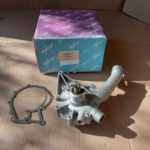 Pompe eau mercedes - eau,