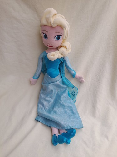 Peluche elsa reine des - peluche,