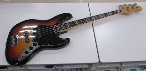 Guitare basse électrique