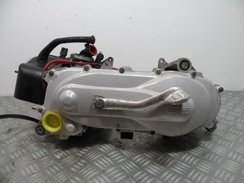 Moteur vespa 2012 - 50, 2t
