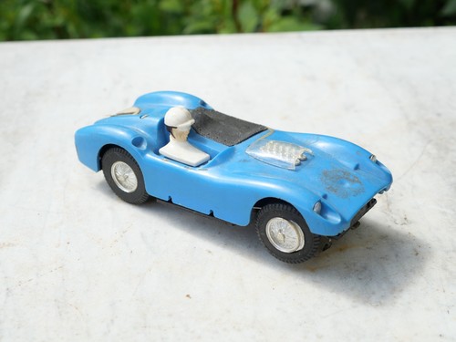 Ancien jouet voiture course - ancien,