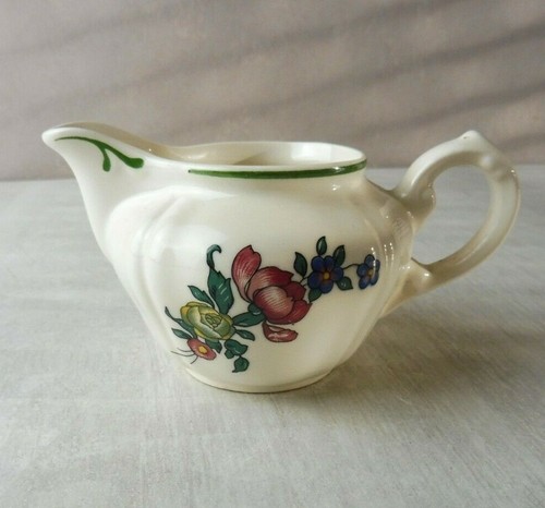 Pichet cruche pot - cruche, lait