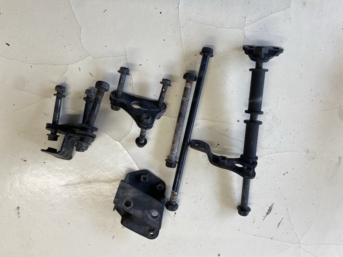 Lot support moteur suzuki - lot,