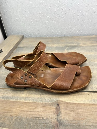 Cydwoq scorpion sandal - scorpion,
