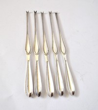 DEETJEN Lot 5 couverts à