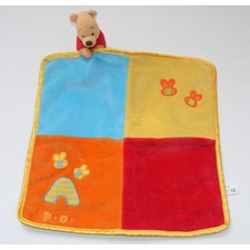 Doudou plat carré Winnie bleu