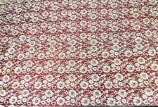 MANTILLE OR CHALE BLANCHE