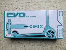 🛴 Mini cruiser. Trottinette évolutive à 3 roues. Marque : EVO.