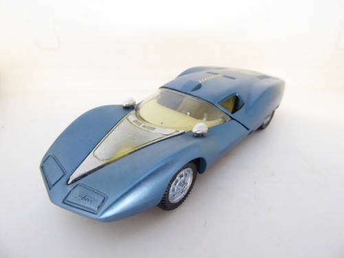 Auto pilen chevrolet - pilen, i
