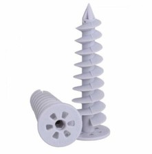 50 x chevilles en matériau