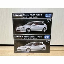 Tomica Premium No. 37 Honda Civic Type R (EK9) 2 pieces