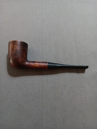 Ancienne pipe claude - claude, en