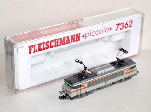 Fleischmann 7362 locomotive - n,,