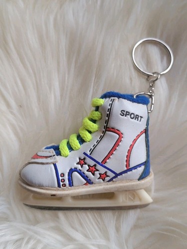 Ancien porte clé - clÉ, chaussures