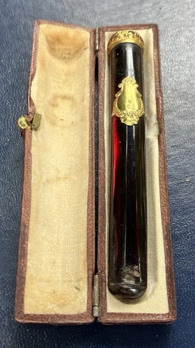 Ancien fume cigarette smoke - ancien,