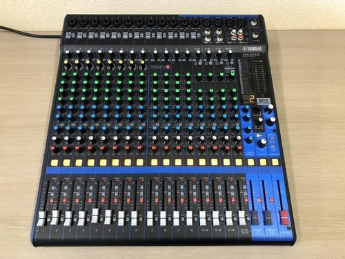 Yamaha mg20xu canaux - 20,
