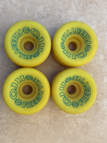 Roues vintage santa - roues, ojii