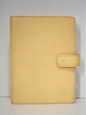 Louis Vuitton, Couverture Agenda MM en cuir épi vanille