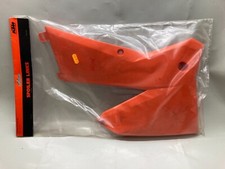 OEM KTM 5480805000004 Tank Spoiler EXC SXS SMR 125-560 2005-2007 NEW [3860-8]