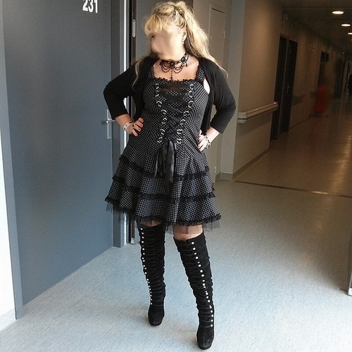 Robe gothique noire pois - noire,