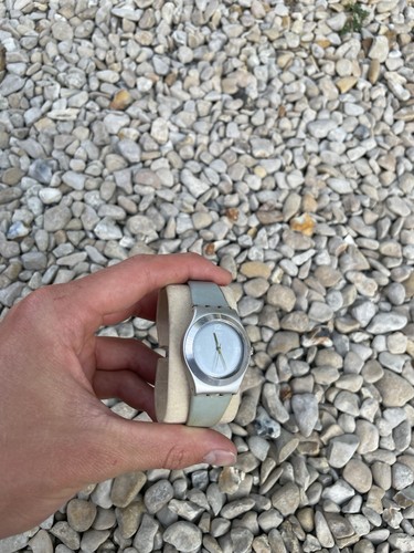 Montre swatch irony aluminium - montre,