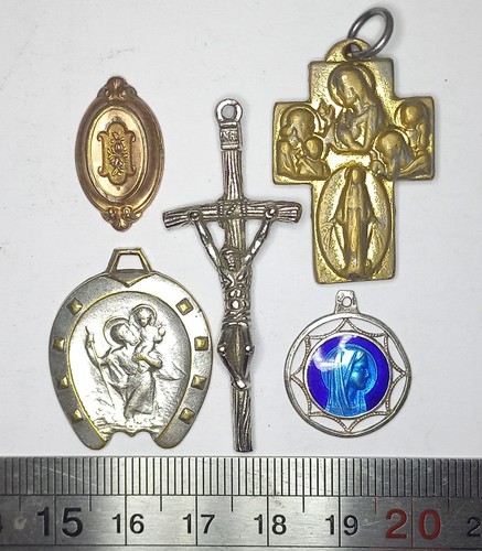 Lot objets religieux - lot,