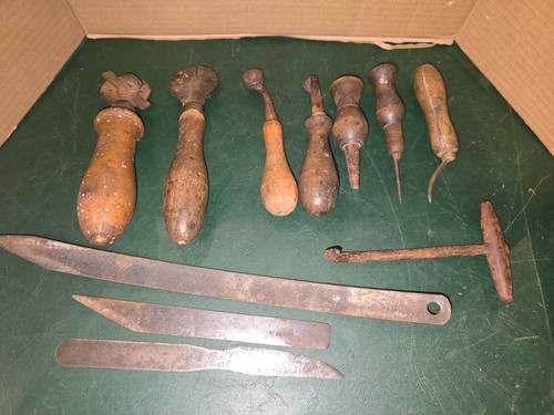 Lot outils anciens de - de,