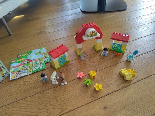 Lego duplo 10951 écurie - l'écurie, et