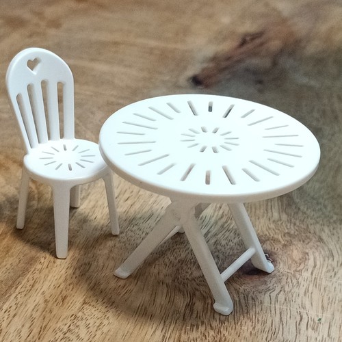Table ronde miniature - , avec
