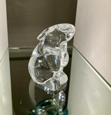 Baccarat. Lapin en cristal transparent.