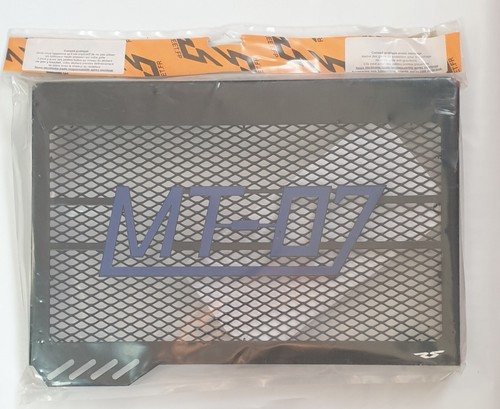 Grille protection radiateur - grille,